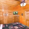 Отель Papa Bear Lodge 565 - Five Bedroom Cabin, фото 13