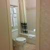 Отель Royal Inn & Suites, фото 9