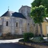 Отель Spacious Cottage in Saint-Jean-de-Sauves with Terrace, фото 14