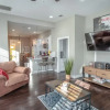 Отель Southtown Classic 3br/2ba Mins From Downtown, фото 29