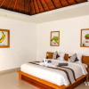 Отель Villa Insta! Luxury big 5 star 3BRM Villa in centre of Canggu, фото 3