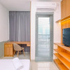 Отель Simply Look Studio Room At The Newton 1 Ciputra World 2 Apartment, фото 2