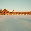 Отель Cariboo Log Guest House в Лаке-ла-Хаше