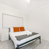 Отель Fairfield 3 Bedroom House with PARKING, фото 3