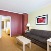 Отель Baymont Inn & Suites Tampa Near Busch Gardens, фото 4
