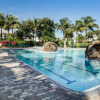 Отель GreenLinks Golf Villas at Lely Resort, фото 13