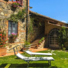 Отель Beautiful ancient Country House in Heart of the Val d'Orcia. Pool. Wi-fi. View.-PODERE CONTIGNANO, фото 35