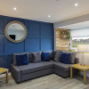 Отель Oliverball Serviced Apartments - Castle View - Port Solent Stunning Waterfront House, фото 6
