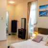Отель J&J Vacation Home @ Parkland Residences, фото 6