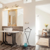 Отель Luxurious Holiday Home in Makarska with Hot Tub, фото 4