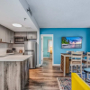 Отель Stylish Condo CDC Standards Private Balcony 2BD 2BA 6en165, фото 12