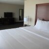 Отель Baymont Inn & Suites Grand Rapids Near Downtown в Гранд-Рапидсе