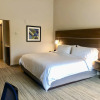 Отель Holiday Inn Express And Suites Macon North, фото 3