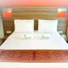 Отель LeGreen Suite Kuningan, фото 3