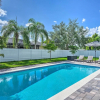 Отель Beautiful Family Home in Peaceful Cape Coral!, фото 16