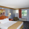 Отель Americas Best Value Inn St. Louis Downtown, фото 3