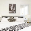 Отель Hollywood VIP Suite on Sunset, фото 23