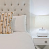 Отель HomeHotel-Stylish Apt next to Train & Westfield, фото 5