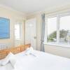 Отель Surf Break 2BD St Ives Apartment W/ Sea Views+spa Experience, фото 4