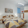 Отель Deluxe Apartment Steps to St George s Bay, фото 43