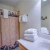 Отель Closer To Home 4 Bedroom Mountain View Home with Hot Tub, фото 10