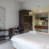 Отель Classic Modern Studio Room Apartment at The Square Surabaya, фото 6