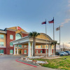 Отель Comfort Inn & Suites, фото 1