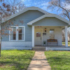 Отель Luxury Home 1 Block To Main W/hot-tub, фото 1