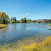 Отель Modern Mountain Home Near Fraser River, фото 33
