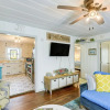 Отель Cozy Texas Cottage < 2 Mi to Rockport Beach!, фото 2