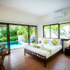 Отель Secret Garden Villa 3BR（Pool/Walk to beach）, фото 16
