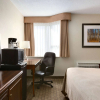 Отель Travelodge by Wyndham Toronto East, фото 4