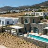 Отель White and Rocks Paros, фото 1