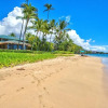 Отель K B M Resorts- Bay-35 Presidential 5bd, 5ba Beach-front Estate, A/c, Private Yard!, фото 22