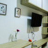 Отель Modern and Comfortable Studio Springwood Apartment, фото 8