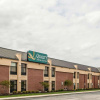 Отель Quality Inn & Suites Greenfield I-70, фото 1
