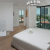 Отель Deluxe Loft 2Br White City By Holyguest, фото 11
