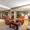 Отель African Sky Hotels - Pine Lake Inn, фото 4