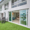 Отель Suite by Beach Waterfront Lago Key Three, фото 1
