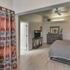 Отель Lake Havasu Home: Heated Pool & Golf Course Views, фото 19