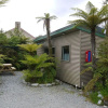 Отель Central Franz Josef Cabins and Flats, фото 24