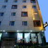 Отель Smart Suites, фото 1
