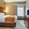 Отель Comfort Suites Bethlehem Near Lehigh University and LVI Airport, фото 36