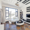 Отель Dali Love In Clouds Theme Art House, фото 7