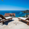Отель Villa Art Gallery - Six Bedroom Villa With Terrace and Swimming Pool ID Direct Booker 962, фото 23