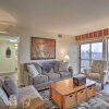 Отель Condo W/balcony in Fairfield Bay Near Marina в Фейрфилде