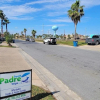Отель Private Townhome w/ private pool 1 block to beach 3 Bedroom Home by RedAwning, фото 34