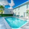 Отель Studio 6min Walking to Miami Beach Pool Kitchen, фото 11