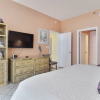 Отель Sundown Refuge by Avantstay Great Location w/ Patio, Outdoor Dining, BBQ & Shared Pool! Week Long St, фото 5