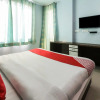 Отель OYO Rooms World Trade Park JLN Marg, фото 5